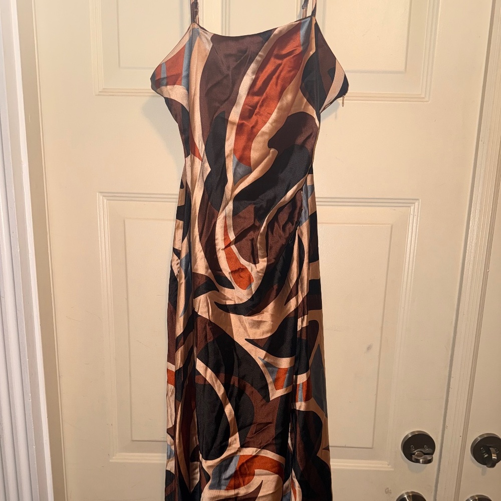 Beautiful silk midi dress